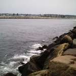 Rocks inthe jetty banking