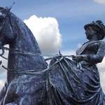 Queen Victoria ..